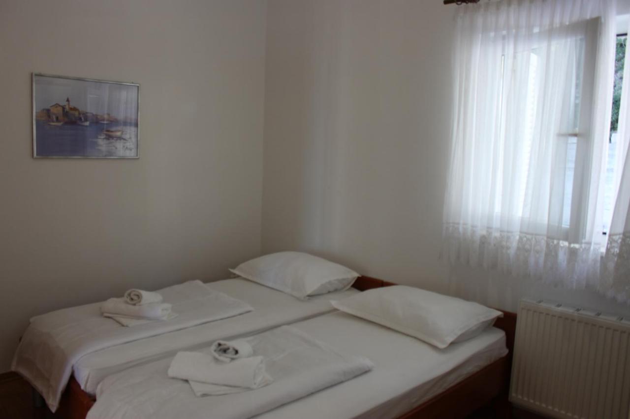 Pile Apartments 3 Omiš Extérieur photo
